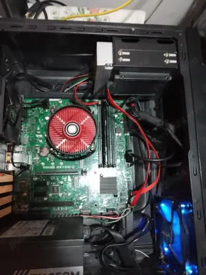 Kit Intel: placa de baza Asus Q370M-C si procesor i5-8500 socket 1151 v2 - imagine 3