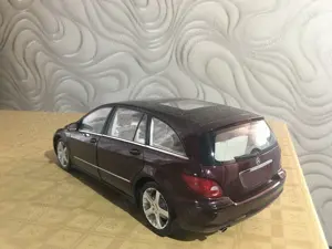 Macheta Auto Metalica Mercedes Benz R-Class; 1:18; Producator: Minichamps - imagine 2