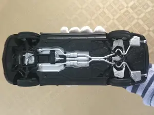 Macheta Auto Metalica Mercedes Benz R-Class; 1:18; Producator: Minichamps - imagine 5