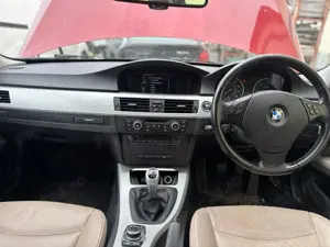Dezmembram BMW E90 LCI - imagine 3