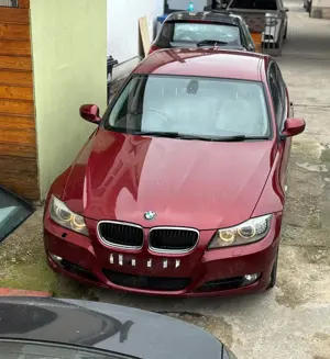 Dezmembram BMW E90 LCI - imagine 4