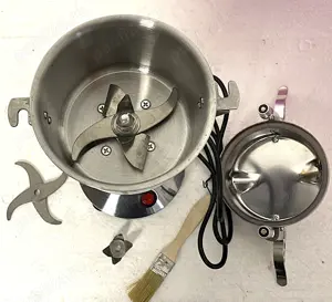 Grinder Royalty Line 850W   Puternic si Compact! - imagine 3