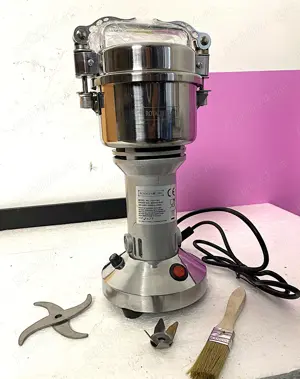 Grinder Royalty Line 850W   Puternic si Compact! - imagine 2