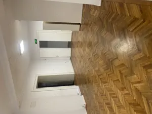 Spatiu comercial-Bl Revolutiei langa Prefectura Comision 0%