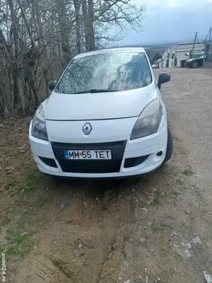 vând  Renault Scenic