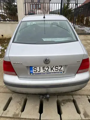 VW Bora 2002, 1,6 benzina