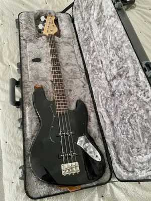 Chitară Bas 4 coarde Jay Turser perfectă stare 