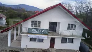 CASA P+1 cu 5 dormitoare zona Arcani