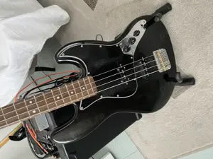 Chitară bas Vintage' REISSUED Sores- 174