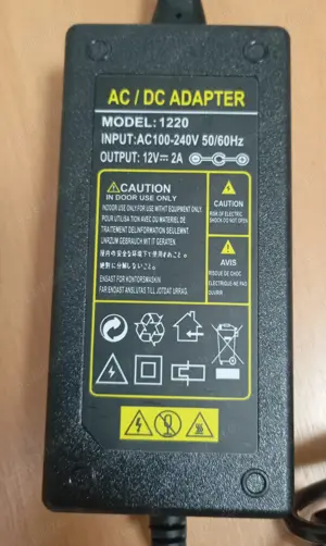 Vand Alimentator 12V 2Amperi