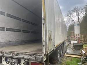 Semiremorcă marca Schmitz izoterma foarte bine antretinuta  - imagine 5