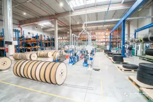 Hala cu rampe si drive in