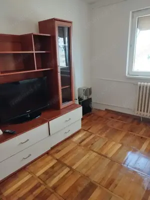 Garsonieră de vânzare   21 mp zona Take Ionescu  - imagine 9