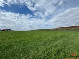 Teren intravilan de vanzare in Focsani Nord 2.636 mp - imagine 2