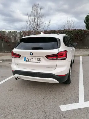 BMW X1 sDrive16dA   2020 - imagine 3
