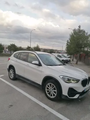 BMW X1 sDrive16dA   2020 - imagine 4