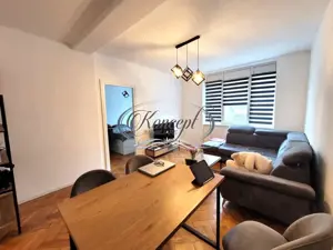 Apartament recent renovat pe strada Horea