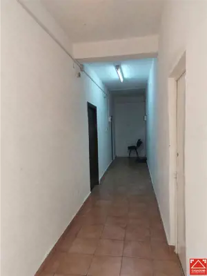 Spatiu de inchiriat in apropiere de aeroport si de autostrada! - imagine 6