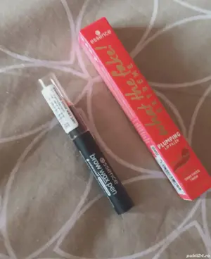 set luciu de buze si creion de sprancene  essence