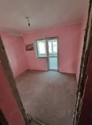 A9   Apartament Mioriței, 874 mp confort 1 sporit ,spațios , 2 holuri ,2 balcoane,,2 bai  - imagine 7