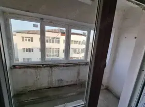 A9   Apartament Mioriței, 874 mp confort 1 sporit ,spațios , 2 holuri ,2 balcoane,,2 bai  - imagine 11