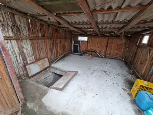 A 39 Proprietarul vinde in Buhuși ,casa 3 camere  la strada ,  - imagine 14