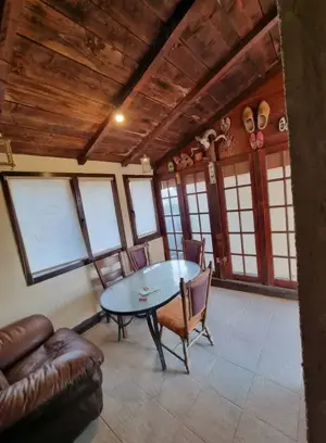 A 38 Proprietarul vinde 2 case cu 510 mp teren in Șerbănești Bacău  - imagine 18