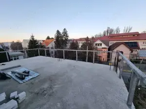 A 33 Proprietarul vinde casa energiei gara  construita acum 3 an din cărămidă , - imagine 5