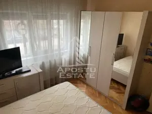 Apartament 2 camere decomandat, etaj 1, centrala proprie,  Lipovei - imagine 3