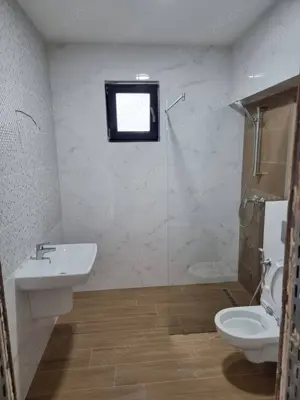 A 29.Prorietarul vinde apartamente noi ,confort 1 sporit ,exclusivist , lux, amenajare prrsonalizata - imagine 3