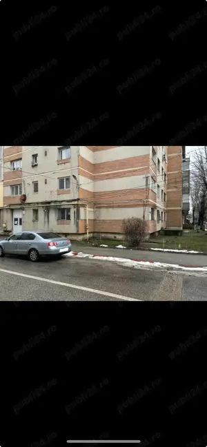 Apartament 3 camere Zimnicea parter, foarte spațios , cel mai mic pret mp , bun pentru investitii  - imagine 7
