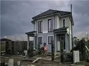 Duplex 5 camere -   - zona excelenta - personalizare interioara