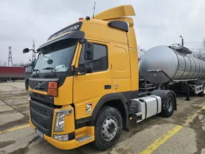 Vand Volvo FM si cisterna bitum Kassbohrer 2020 - imagine 3