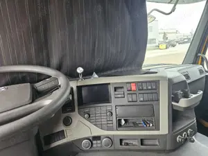 Vand Volvo FM si cisterna bitum Kassbohrer 2020 - imagine 8