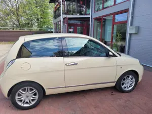 Lancia Ypsilon - imagine 7