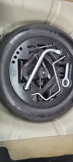 Lancia Ypsilon - imagine 9