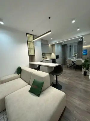 Garsoniera de inchiriat in zona Dristor