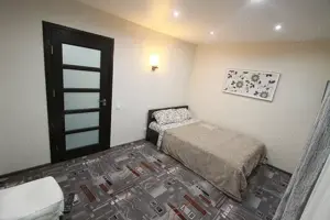 Garsoniera de inchiriat in zona Astra