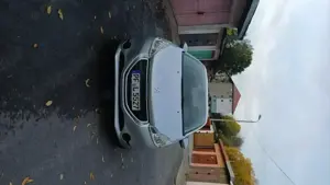  Peugeot  208  108000km - imagine 8