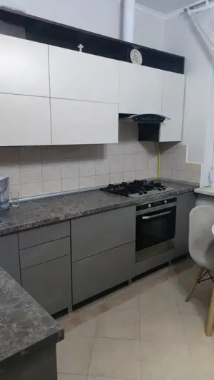 Apartament cu două camere de vânzare în Pajura