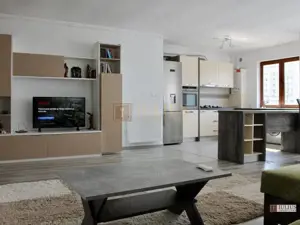 Spatios; 60mp utili, loc parcare  - Toronto Residence.