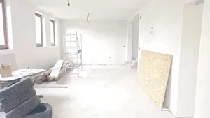 Vand casa la rosu in Deva, D+E+M, constructie din BCA din anul 2020 acoperita cu pod si tigla  - imagine 4