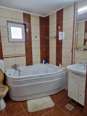 Casa de vanzare, 4 camere, Pitesti, zona Slava - imagine 9