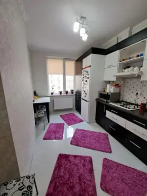 Garsoniera de vanzare in zona Piata Rosetti - imagine 3