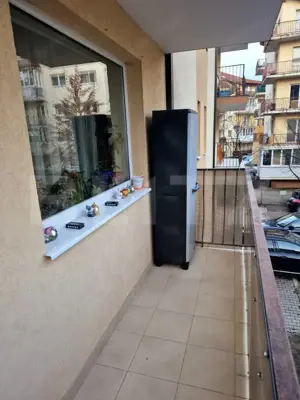 Apartament 2 camere decomandate, 56 mp. balcon, 2 parcari, zona Florilor - imagine 6