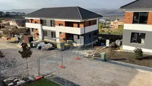 Case cuplate in complex rezidential exclusivist, zona Planoare, Dezmir - imagine 16