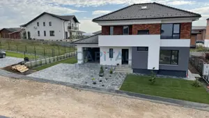 Case cuplate in complex rezidential exclusivist, zona Planoare, Dezmir - imagine 3