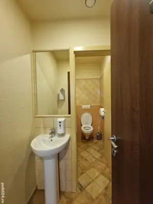 Spatiu pentru:  sediu firmă-birouri ,after school, regim hotelier.  - imagine 11