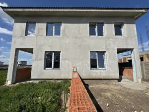 Sacalaz, 1/2 Duplex pe Etaj, 4 Camere,2 Bai,Terasa Acoperita