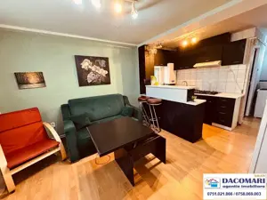 Apartament la mansarda, Port